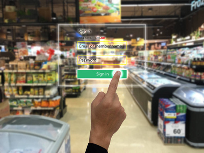 未来商业超市：数字化购物体验与增强服务