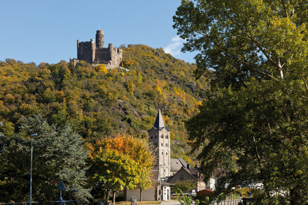 德国莱茵兰普法尔茨，观的 burg 茅城堡