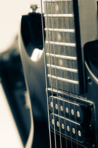 六弦电吉他特写，选择性 focus.processed 与复古风格的细节