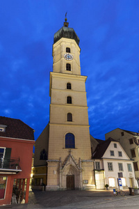 Franziskanerkirche 在格拉茨黎明