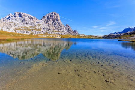 Cime 国家公园的美丽的湖, 白云岩山