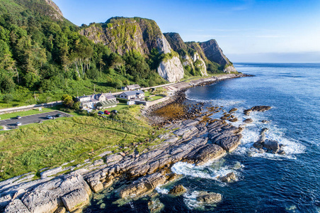 峭壁和铜锣沿海航线，北爱尔兰，英国