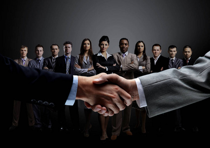 专业的商务团队和可靠的伙伴关系的概念照片