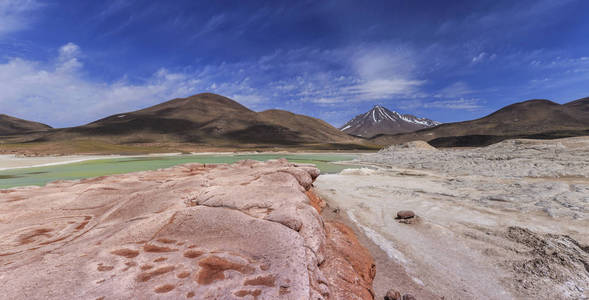 红色石头红色石头盐水atacama chi