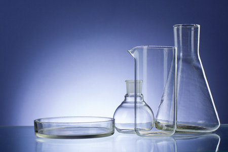 空试管什锦空实验室玻璃器皿,试管.蓝色基调医学背景.复制空间照片