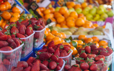水果蔬菜农贸市场草莓梨西红柿图片