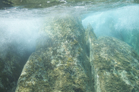壁纸背景大海的水下岩石图片