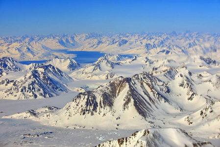 查看在格陵兰冻结山