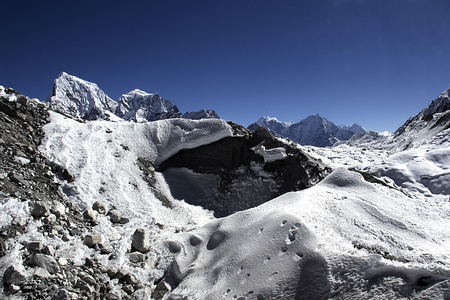 高山