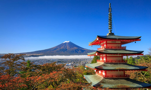 与 Chureito 宝塔，吉田，日本富士山