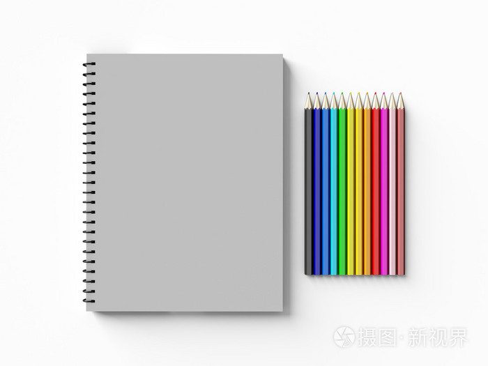用彩色铅笔在白色背景上的笔记本