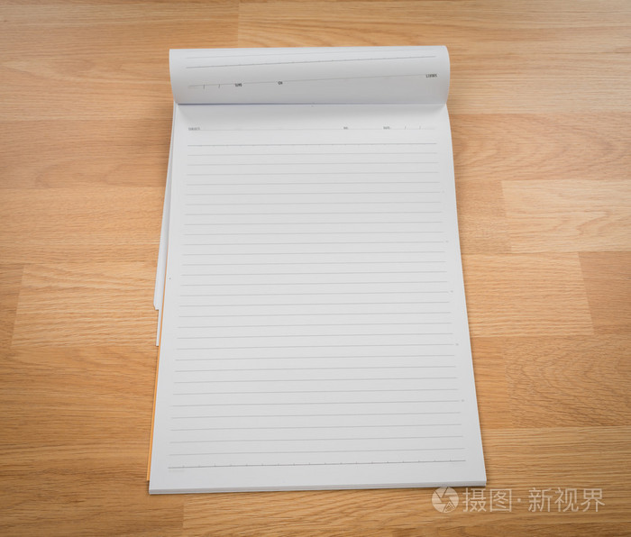 白色笔记本文件