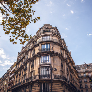 巴黎传统建筑的立面