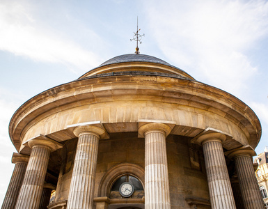 莫斯科-3 月 04: 2014 年 3 月 4 日在莫斯科豪华酒店 nemchinovka