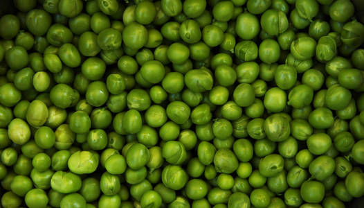 新鲜的绿色豌豆