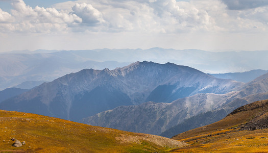 美丽的风景与土耳其高山