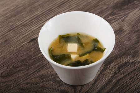 日本传统味噌汤图片