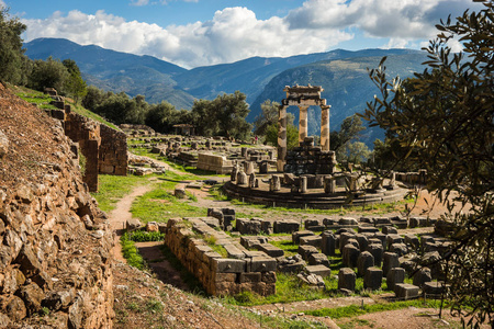 阿波罗在希腊的德尔斐古希腊神庙的废墟