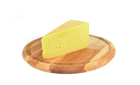木板上的美味奶酪