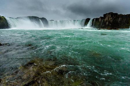 冰岛的美丽 Godafoss 瀑布