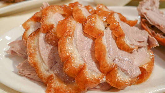 北京烤鸭切片图片