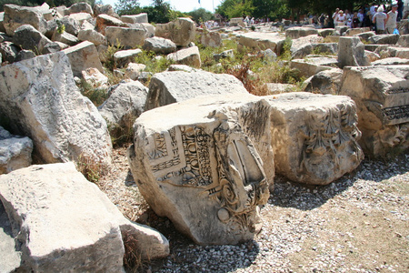 玛拉岩墓
