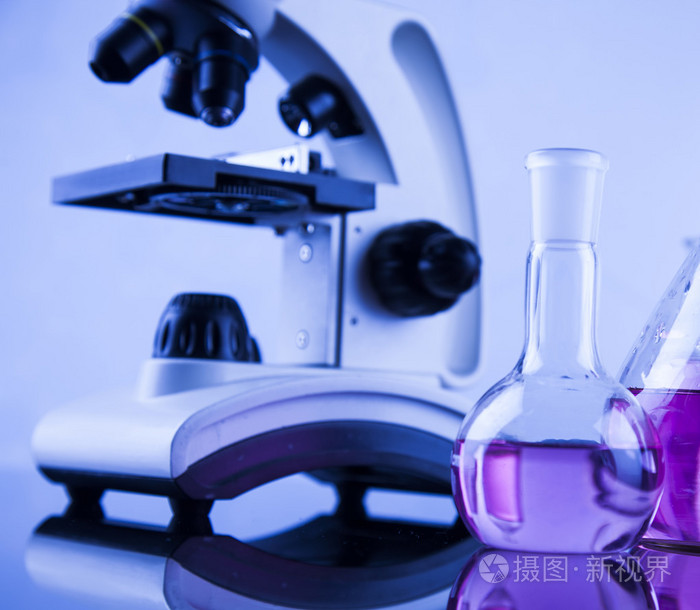 显微镜在医学实验室，研究与实验