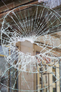 破坏行为图片-破坏行为素材-破坏行为插画-摄图新视界