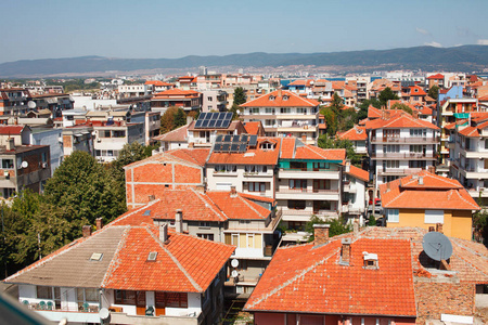 保加利亚内塞伯尔的瓦片屋顶图片