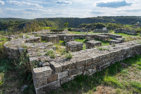 切尔文布里亚，保加利亚的一座中世纪城堡的废墟