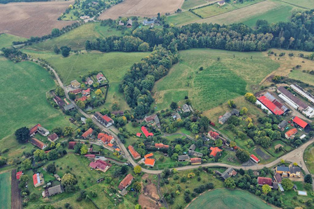 从上面看的小捷克村庄