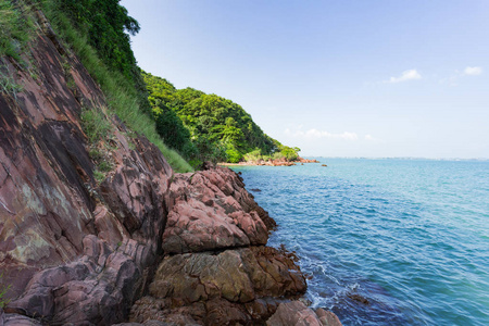 泰国海景带粉红色的石头