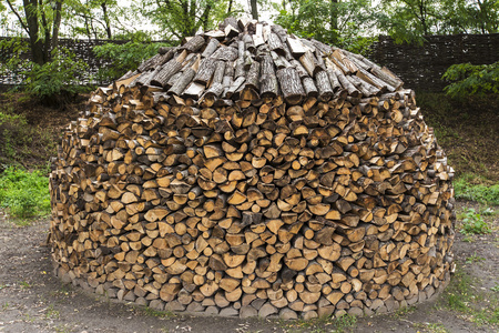 一堆木柴