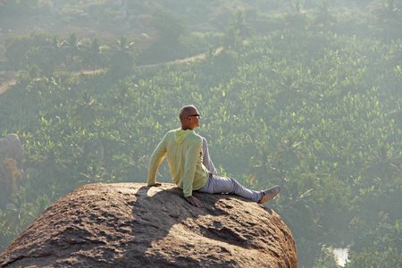 寺庙在亨比图片