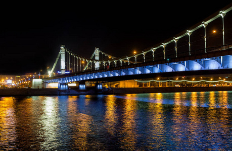 莫斯科的夜桥梁