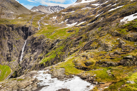 从 Trollstigen 观点看山, 挪威