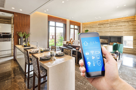 智能家居和现代餐厅智能手机照片