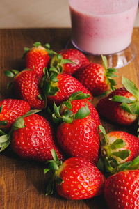 草莓和草莓奶昔