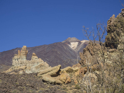 彩色 teide 最高的西班牙山脉景观