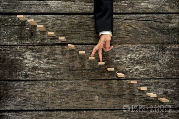 商人用手指走路