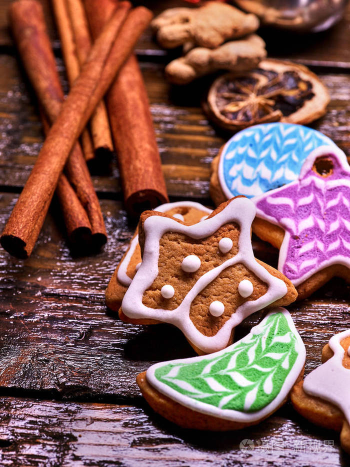 中的星星,月牙形状的饼干