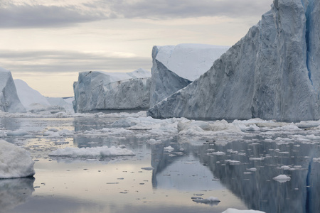 冰川和南极冰山图片