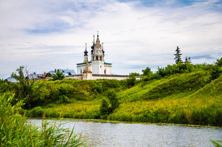 苏兹达尔俄罗斯弗拉基米尔地区俄罗斯古城的视图。修道院的圣 Euthymius。俄罗斯的金戒指