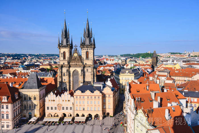 黄昏捷克首都布拉格老城广场