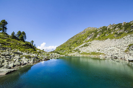 欧伯湖湖 Rippetegg 与肖伯山 Dachstein