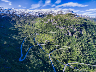 gaularfjelletneutrln vzor bezev s geometrickmi prvky. vekto