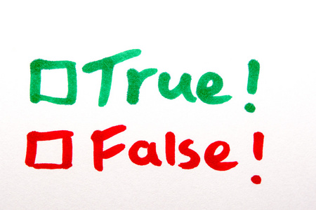 True 或 False 写在张纸上