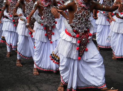 康提舞蹈的丘陵国家.ves