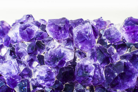 紫晶晶体晶洞