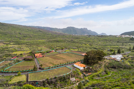 arriba 在 T 岛西北部的山谷观